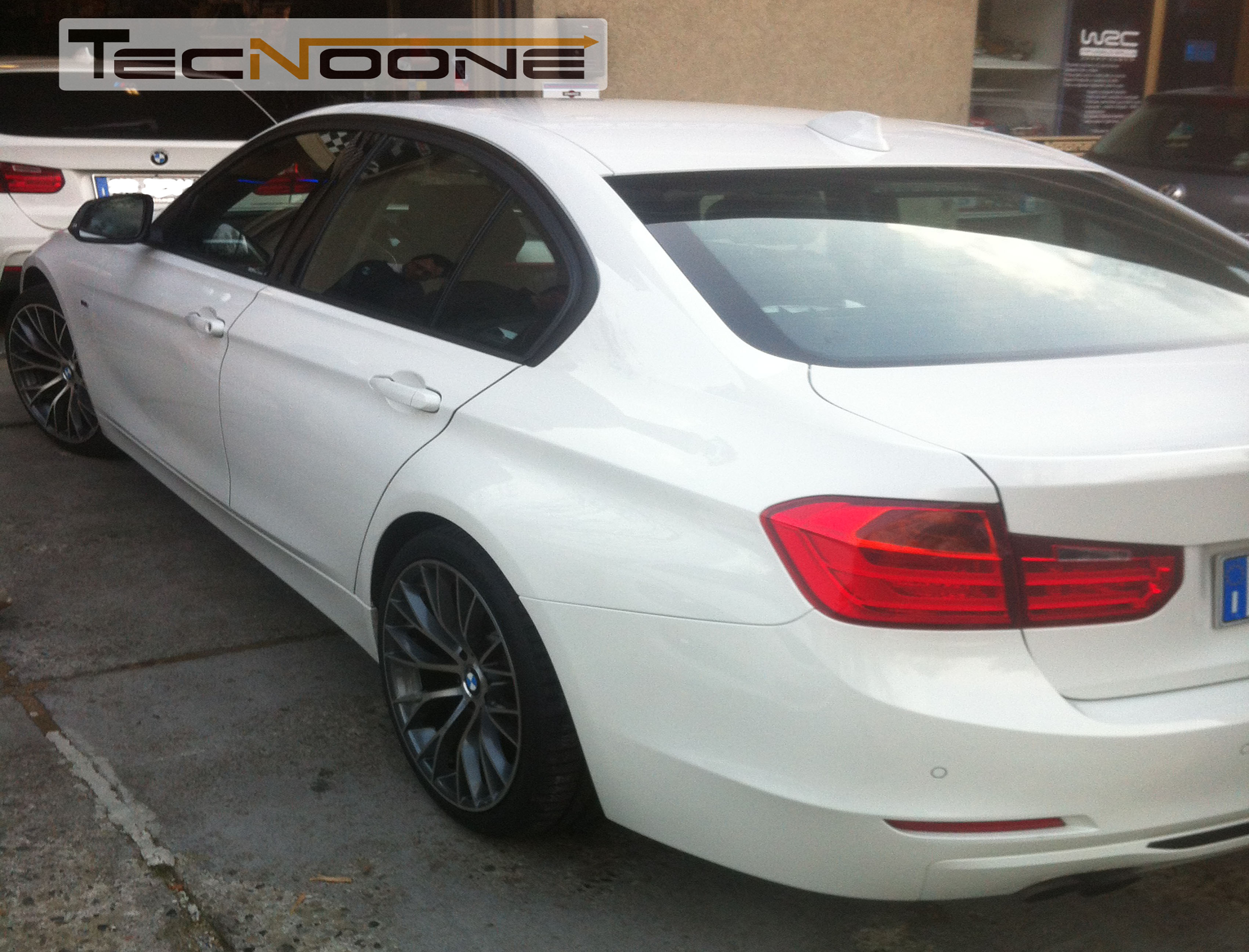 BMW F30 328i